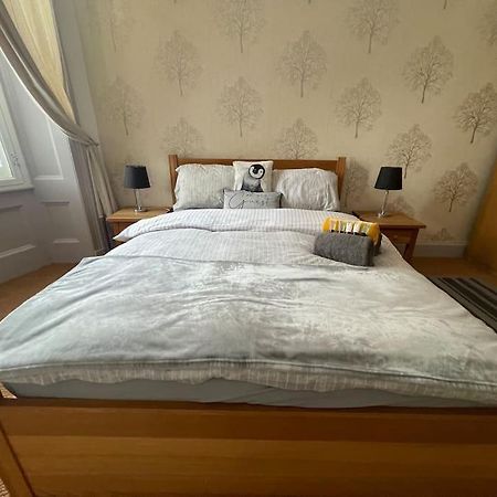 Apartamento Stunning West End Flat! Glasgow Exterior foto