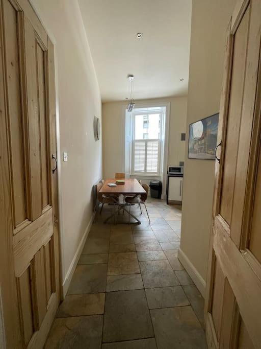 Apartamento Stunning West End Flat! Glasgow Exterior foto